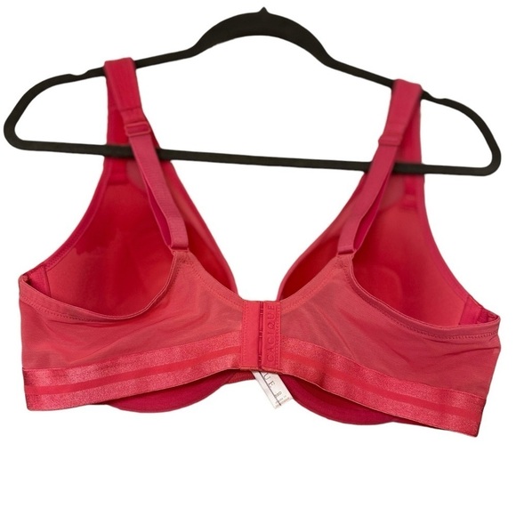 Cacique Boost Plunge Bra with Lace 38D - Picture 2 of 5